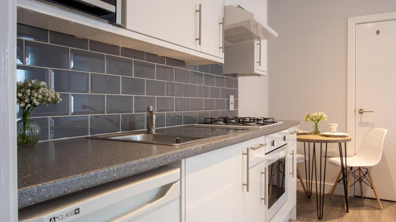 Modern Apartment With Free Parking And Wifi Stratford-upon-Avon Esterno foto