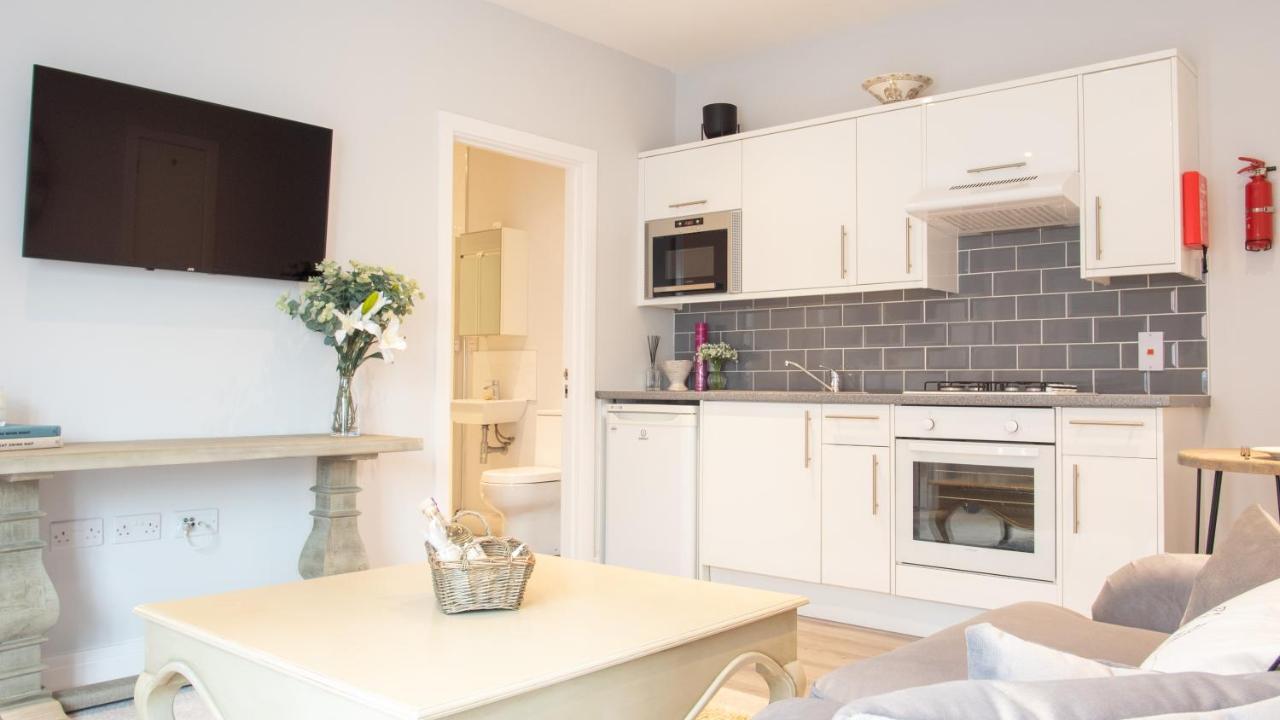 Modern Apartment With Free Parking And Wifi Stratford-upon-Avon Esterno foto