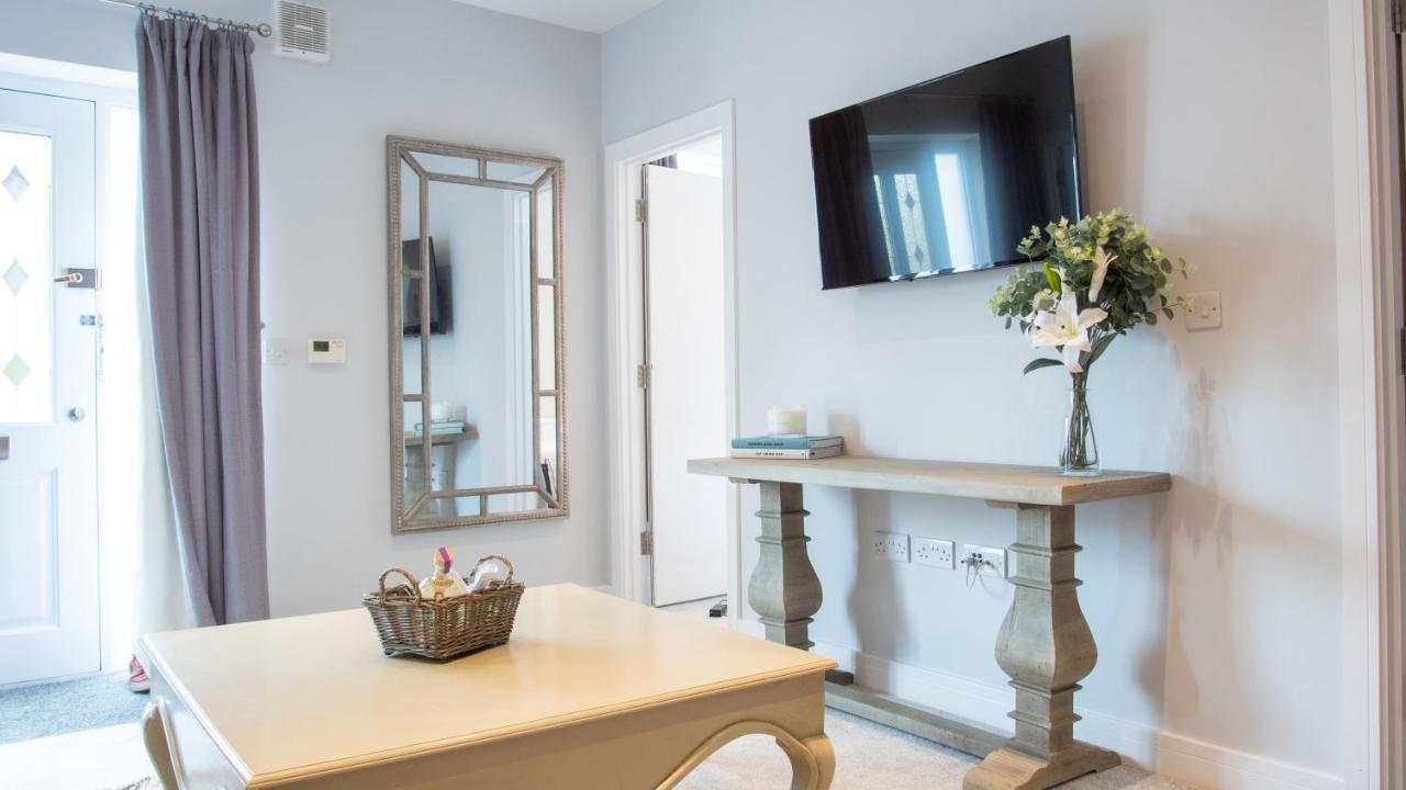 Modern Apartment With Free Parking And Wifi Stratford-upon-Avon Esterno foto