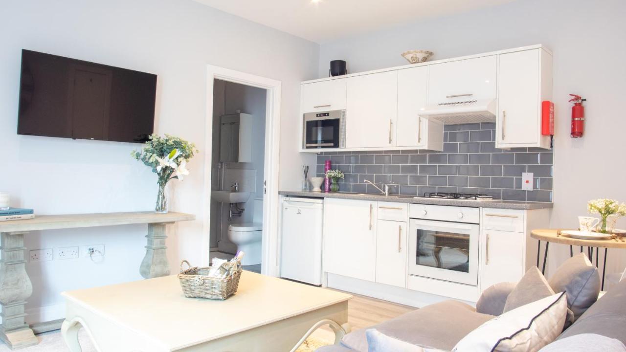 Modern Apartment With Free Parking And Wifi Stratford-upon-Avon Esterno foto